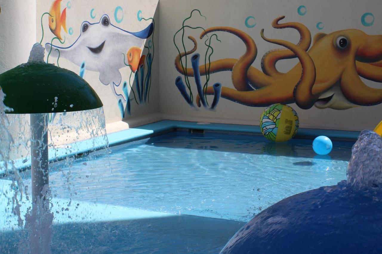 Krystal Grand Nuevo Vallarta Exterior photo